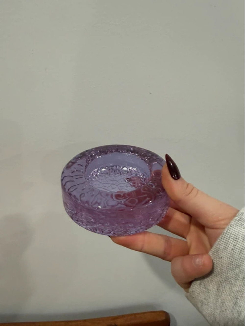alexandrite chameleon neodymium glass ashtray vintage purple blue